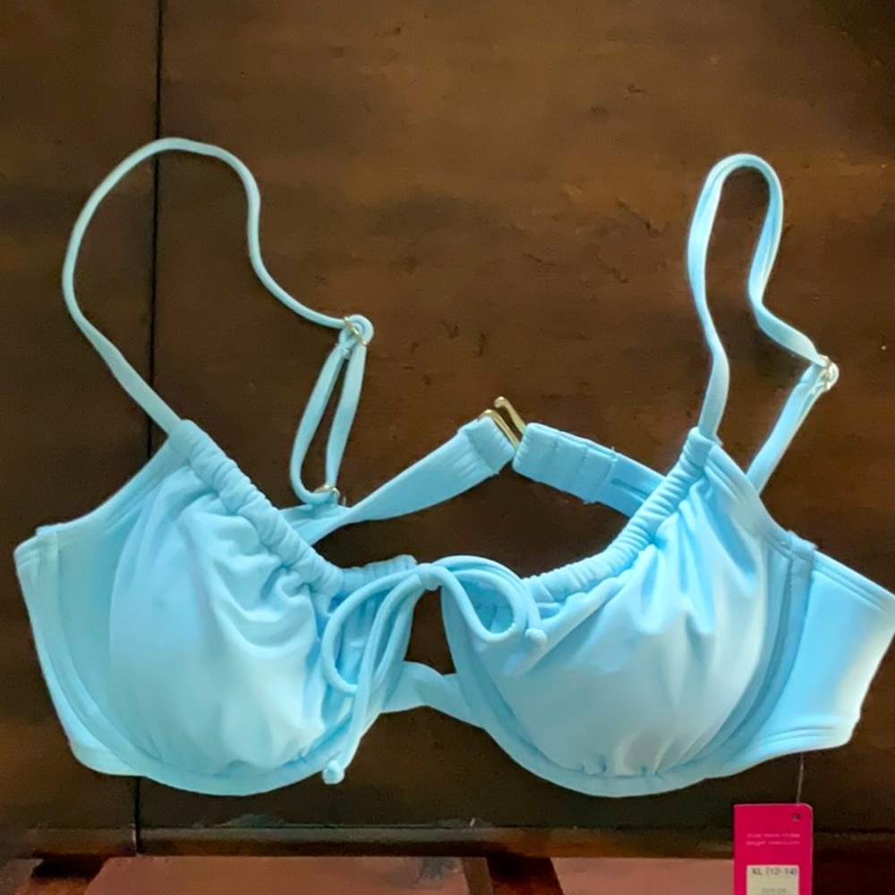 Bikini top
